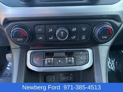 2023 GMC Acadia AWD SLT