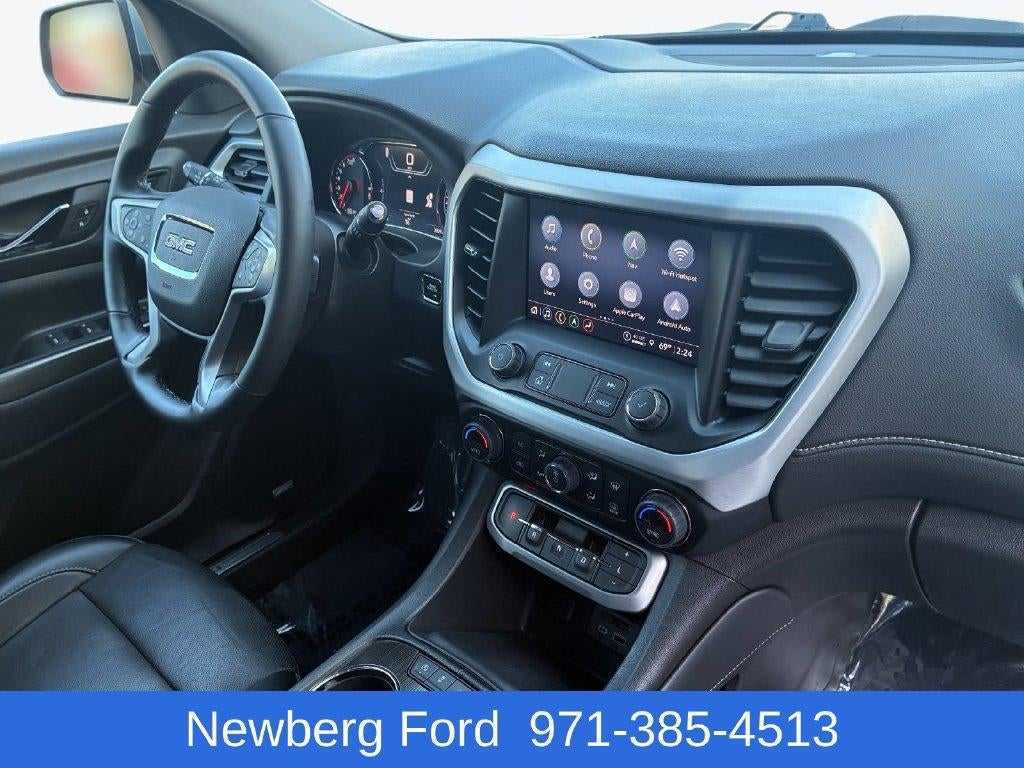 2023 GMC Acadia AWD SLT