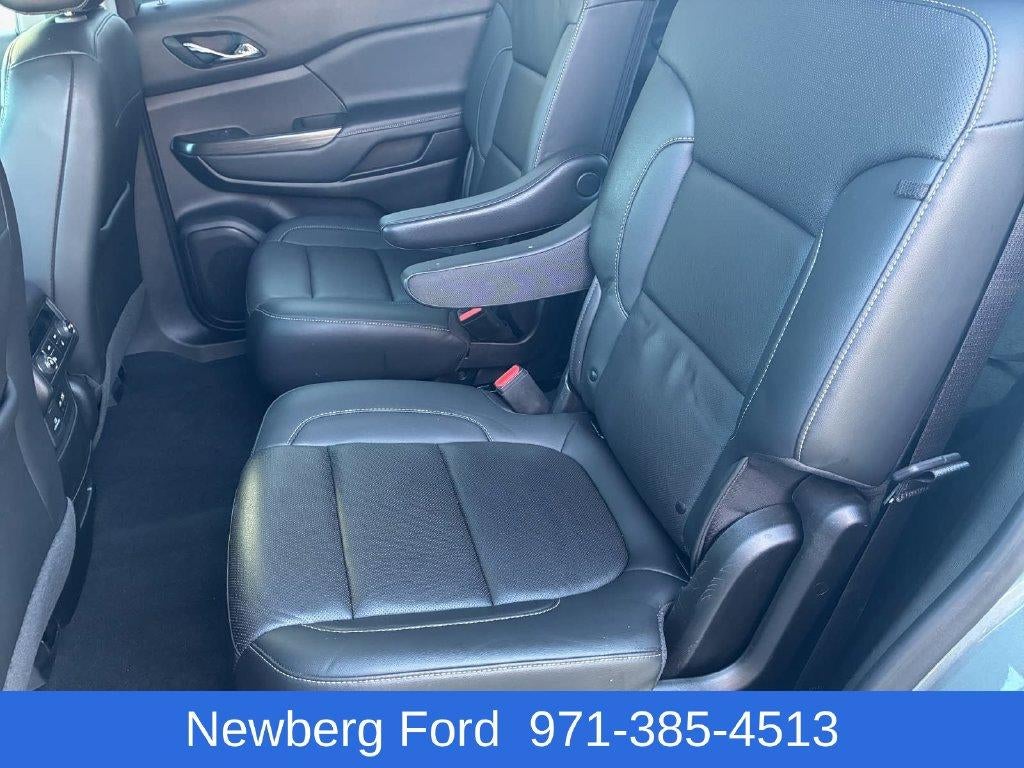 2023 GMC Acadia AWD SLT