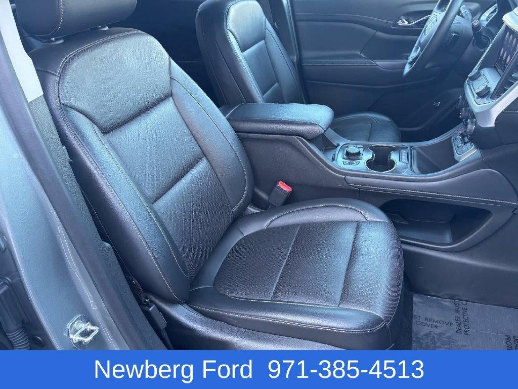 2023 GMC Acadia AWD SLT