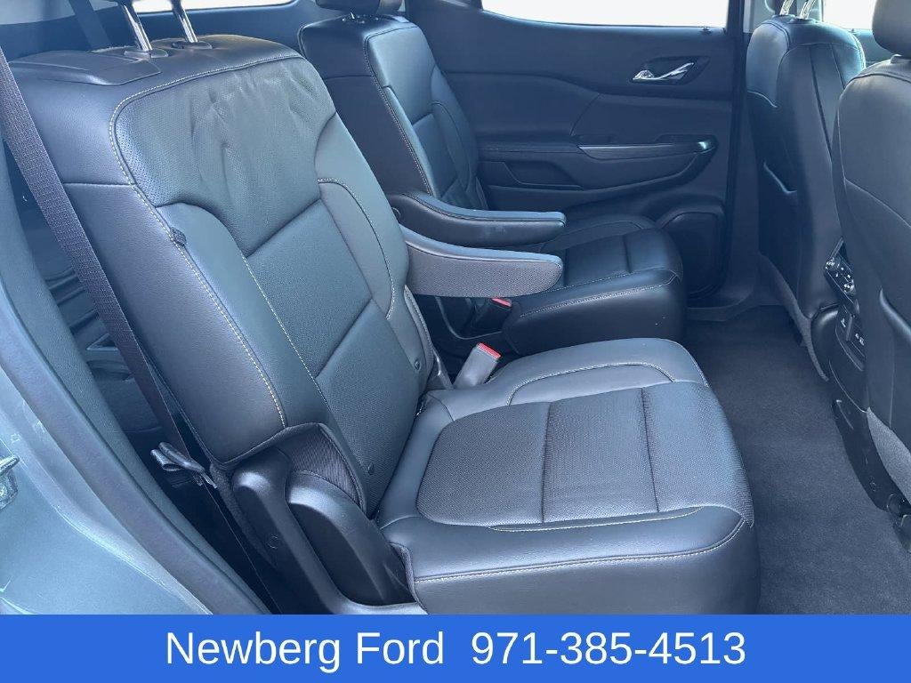 2023 GMC Acadia AWD SLT