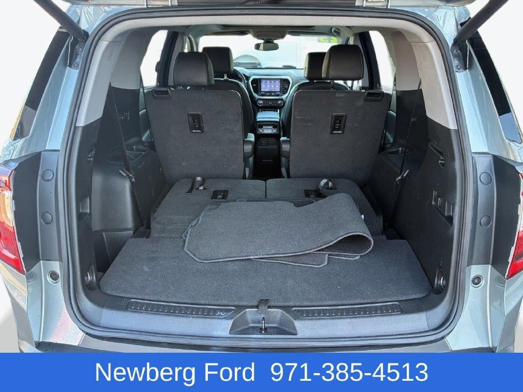 2023 GMC Acadia AWD SLT