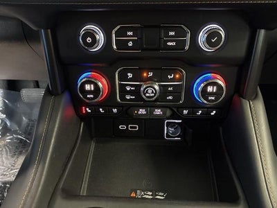 2021 GMC Yukon 4WD 4dr AT4