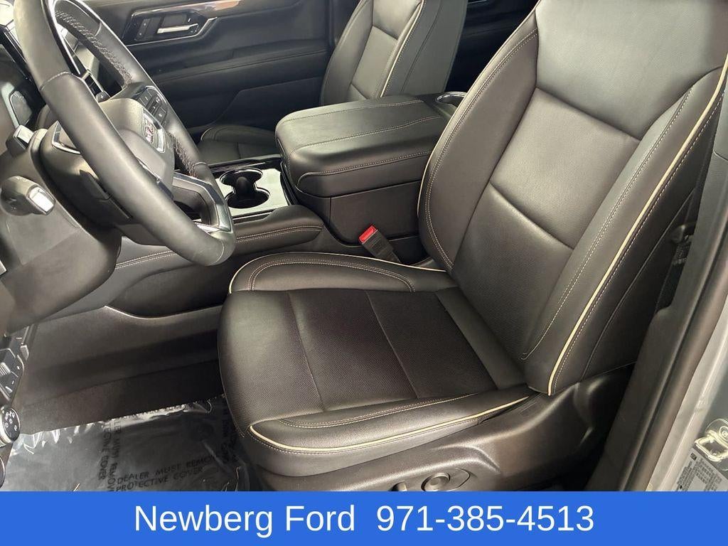 2025 GMC Yukon XL 4WD 4dr Elevation