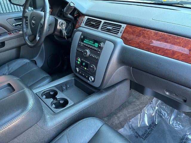 2013 GMC Yukon XL 4WD 4dr 1500 SLT