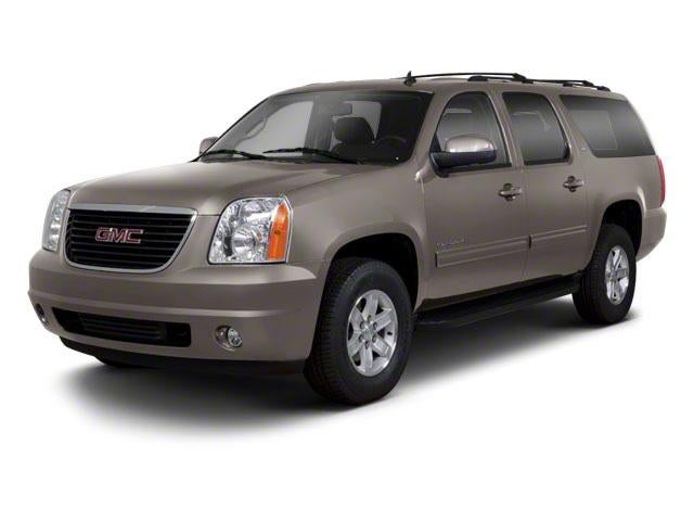 2013 GMC Yukon 4WD 1/2 Ton SLT (4SA)'s photo