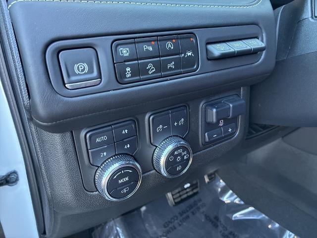 2024 GMC Yukon XL 4WD 4dr Denali Ultimate