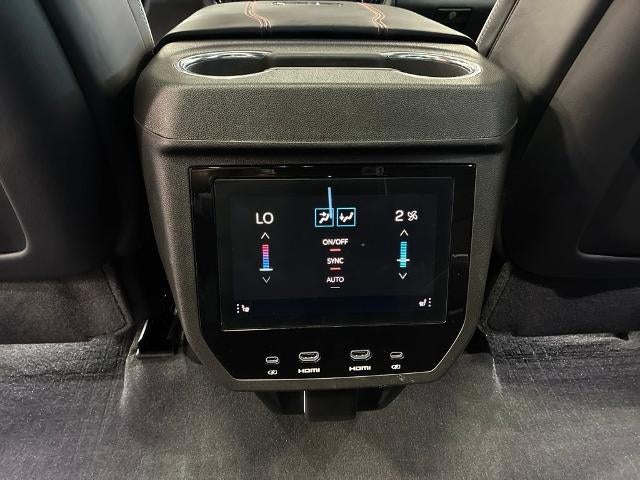 2025 GMC Yukon XL 4WD 4dr AT4 Ultimate