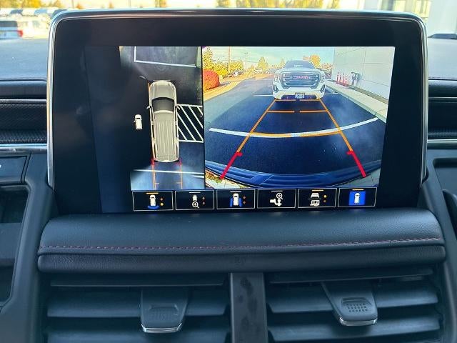 2022 Chevrolet Suburban 4WD RST