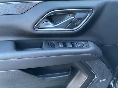 2022 Chevrolet Suburban 4WD RST