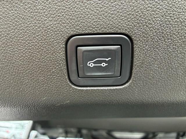 2022 Chevrolet Tahoe 4WD RST