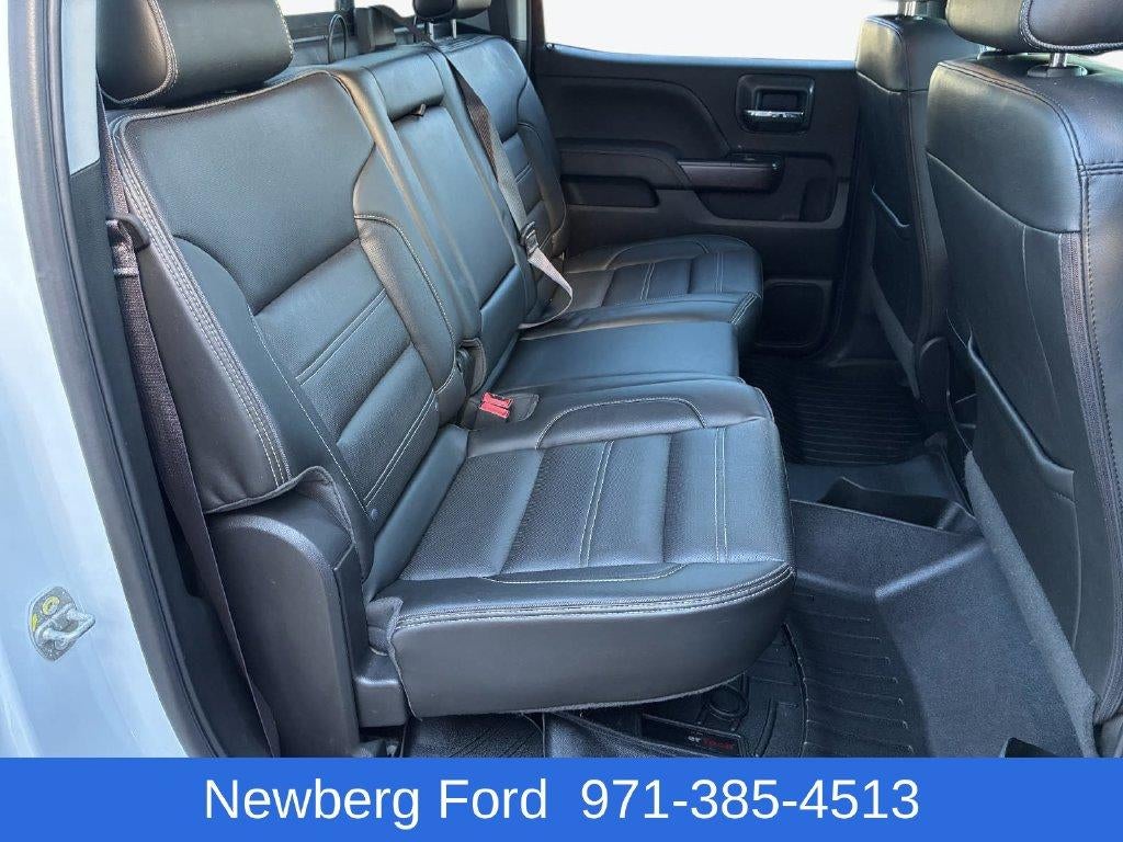 2017 GMC Sierra 2500 HD Crew Cab Standard Box 4-Wheel Drive Denali