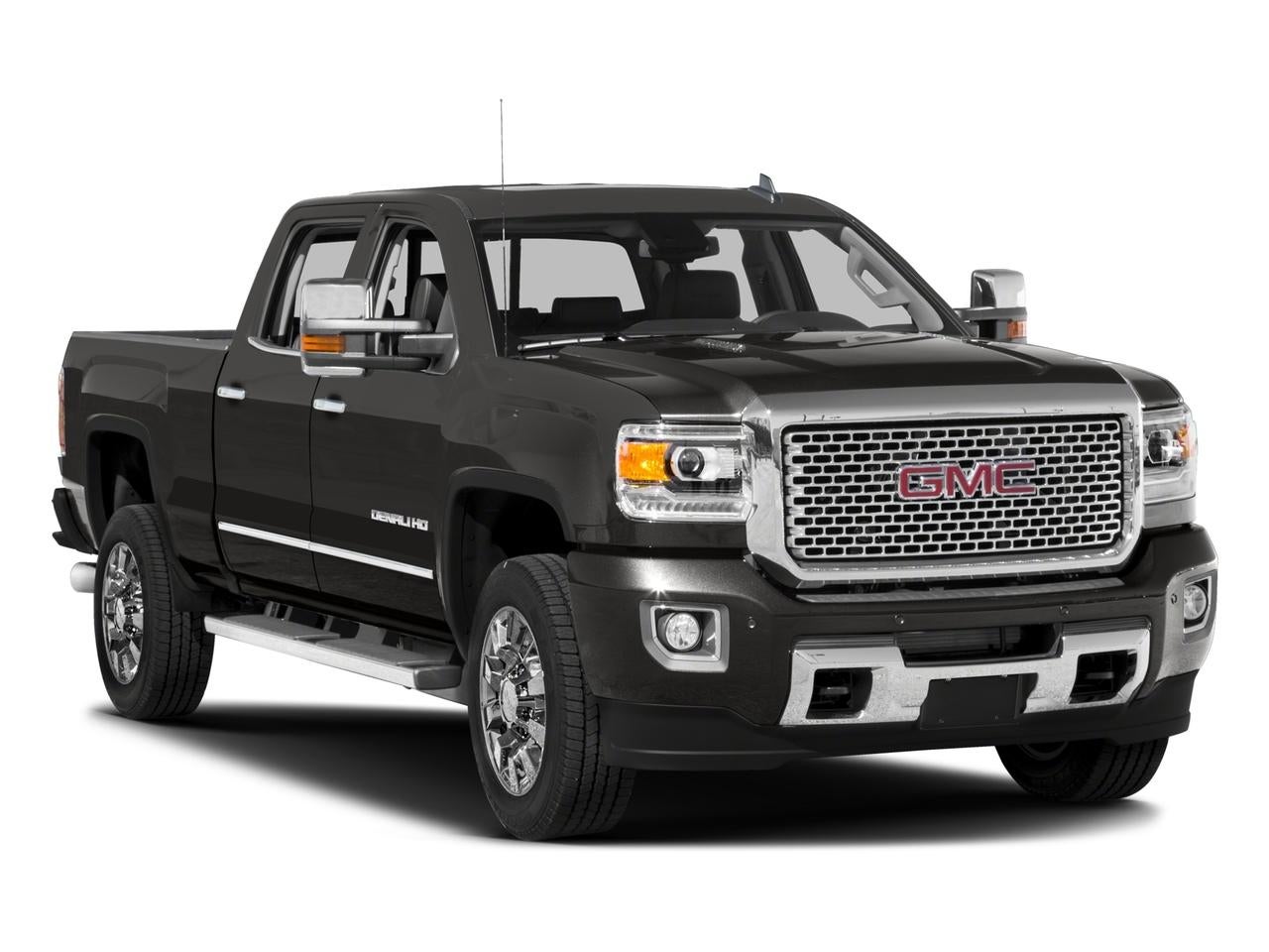 2017 GMC Sierra 2500 HD Crew Cab Standard Box 4-Wheel Drive Denali