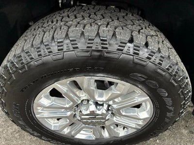 2022 GMC Sierra 2500 HD Crew Cab Standard Box 4-Wheel Drive Denali