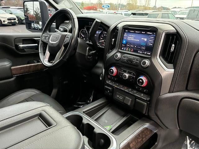 2022 GMC Sierra 2500 HD Crew Cab Standard Box 4-Wheel Drive Denali