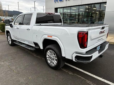 2022 GMC Sierra 2500 HD Crew Cab Standard Box 4-Wheel Drive Denali