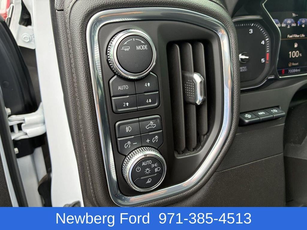 2023 GMC Sierra 3500HD Crew Cab Long Box 4-Wheel Drive Denali