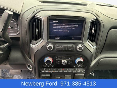 2023 GMC Sierra 3500HD Crew Cab Long Box 4-Wheel Drive Denali