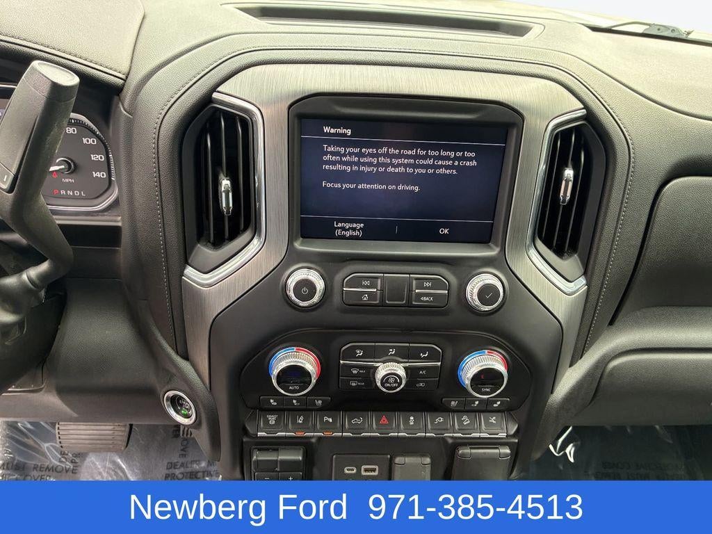 2023 GMC Sierra 3500HD Crew Cab Long Box 4-Wheel Drive Denali
