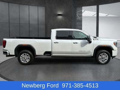 2023 GMC Sierra 3500HD Crew Cab Long Box 4-Wheel Drive Denali