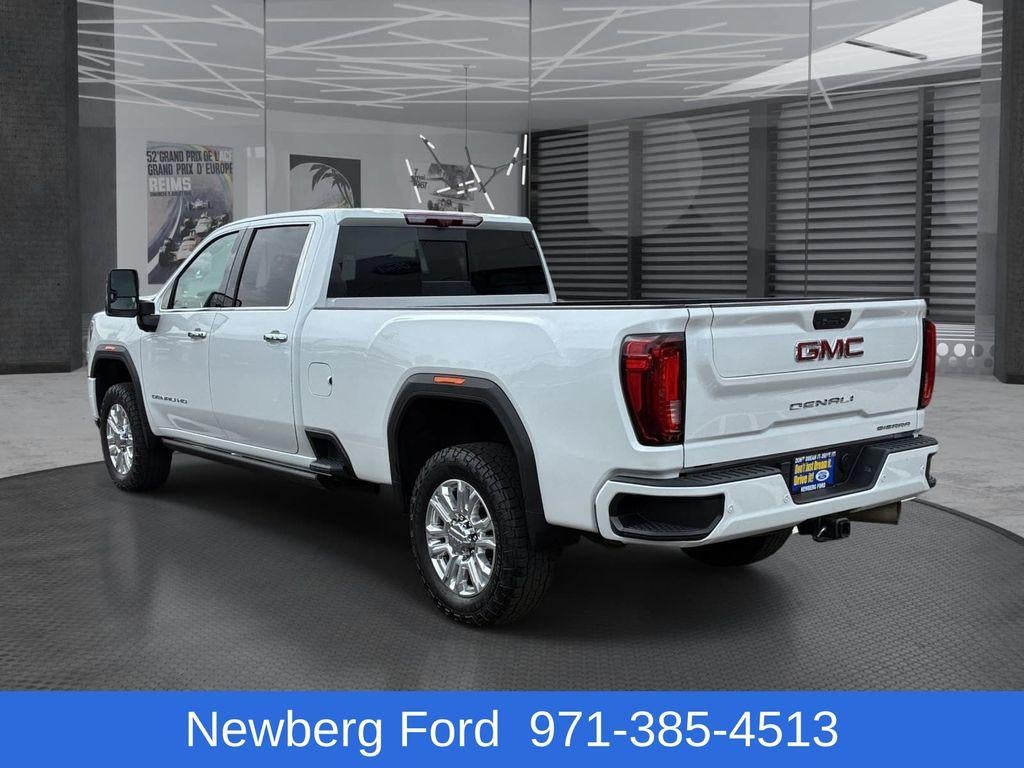 2023 GMC Sierra 3500HD Crew Cab Long Box 4-Wheel Drive Denali
