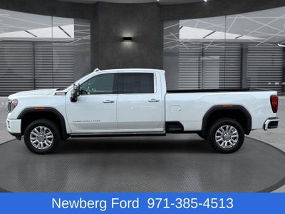 2023 GMC Sierra 3500HD Crew Cab Long Box 4-Wheel Drive Denali