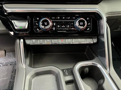 2024 GMC Sierra 3500HD Crew Cab Long Box 4-Wheel Drive Denali Ultimate