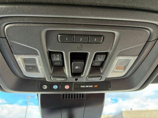 2024 GMC Sierra 3500HD Crew Cab Long Box 4-Wheel Drive Denali Ultimate