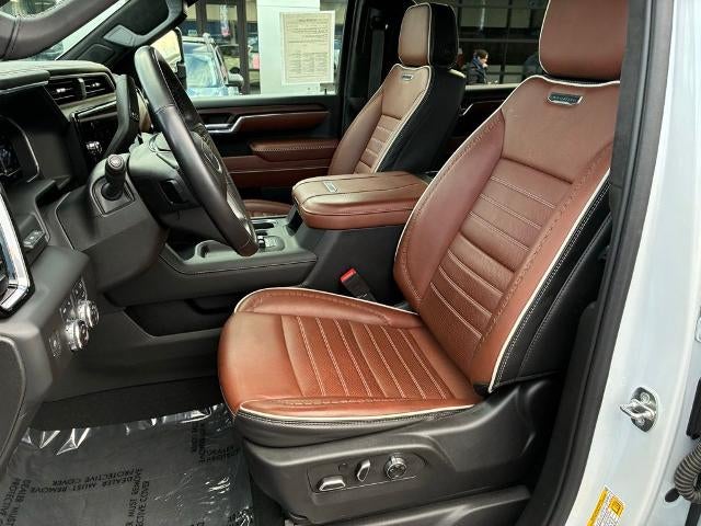 2024 GMC Sierra 3500HD Crew Cab Long Box 4-Wheel Drive Denali Ultimate