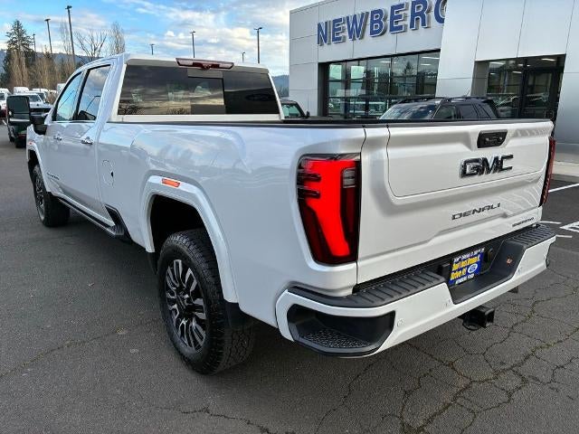 2024 GMC Sierra 3500HD Crew Cab Long Box 4-Wheel Drive Denali Ultimate