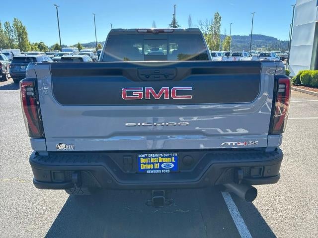 2024 GMC Sierra 2500 HD Crew Cab Standard Box 4-Wheel Drive AT4X