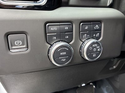 2025 GMC Sierra 3500HD Crew Cab Long Box 4-Wheel Drive Denali