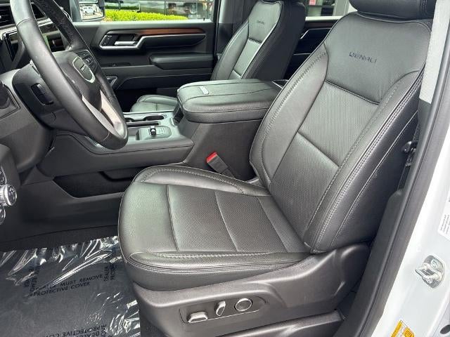 2025 GMC Sierra 3500HD Crew Cab Long Box 4-Wheel Drive Denali
