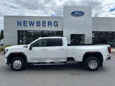 2025 GMC Sierra 3500HD Crew Cab Long Box 4-Wheel Drive Denali