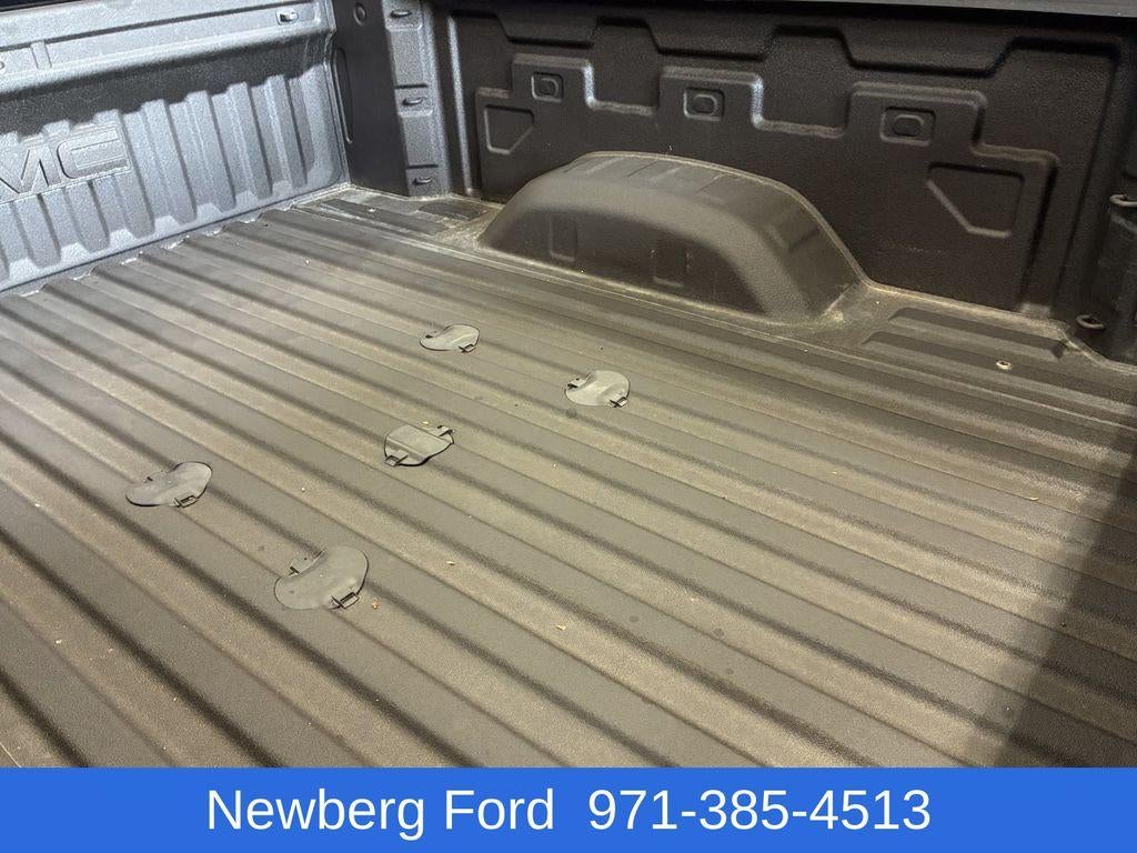 2025 GMC Sierra 2500 HD Crew Cab Standard Box 4-Wheel Drive AT4X