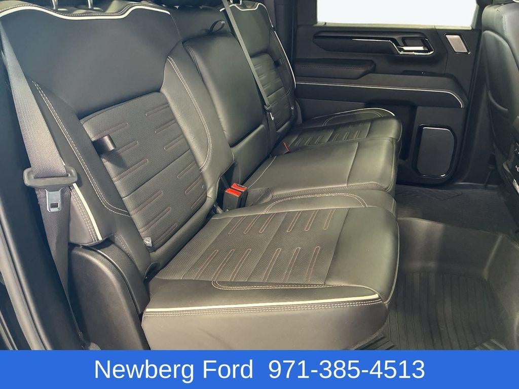 2025 GMC Sierra 2500 HD Crew Cab Standard Box 4-Wheel Drive AT4X