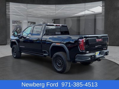 2025 GMC Sierra 2500 HD Crew Cab Standard Box 4-Wheel Drive AT4X