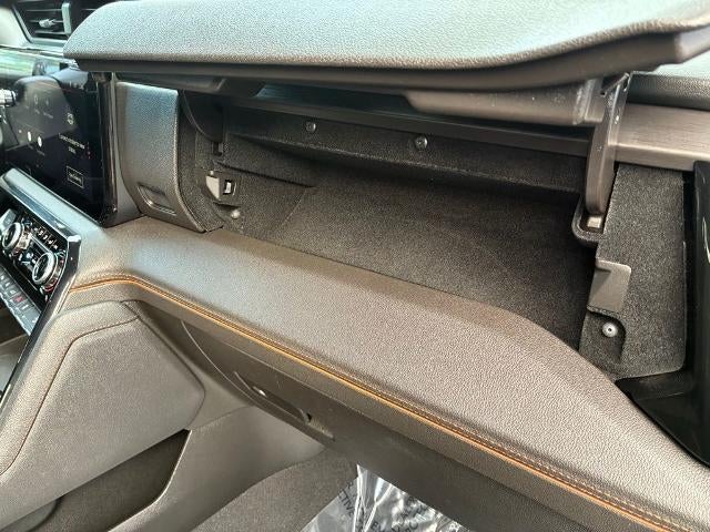 2023 GMC Sierra 1500 Crew Cab Standard Box 4-Wheel Drive AT4