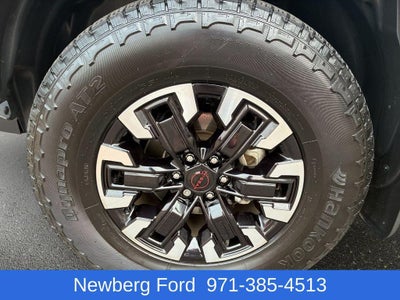 2024 Nissan Frontier Crew Cab 4x4 PRO-4X