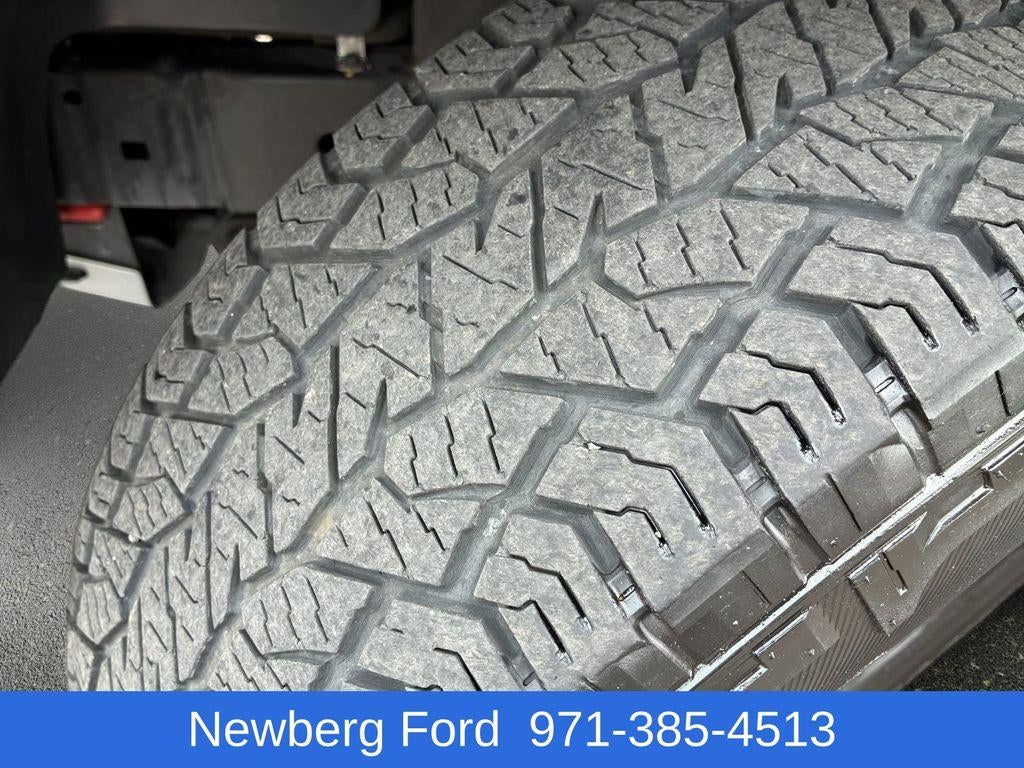 2024 Nissan Frontier Crew Cab 4x4 PRO-4X