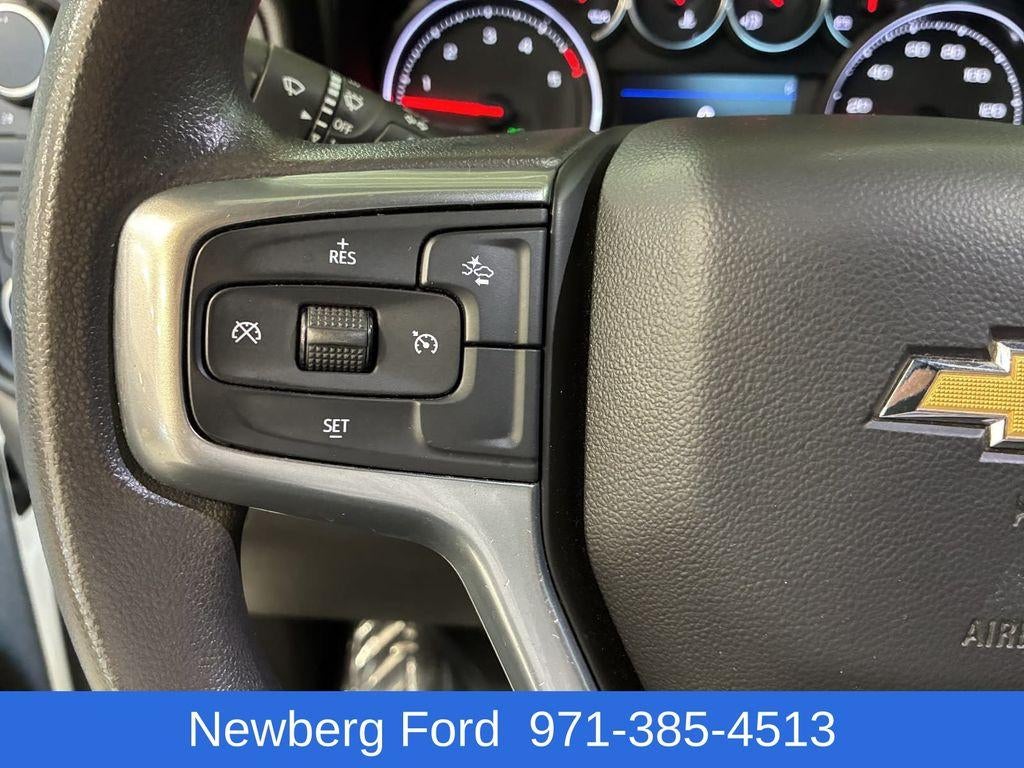 2023 Chevrolet Silverado 2500 HD Crew Cab Standard Box 4-Wheel Drive Custom