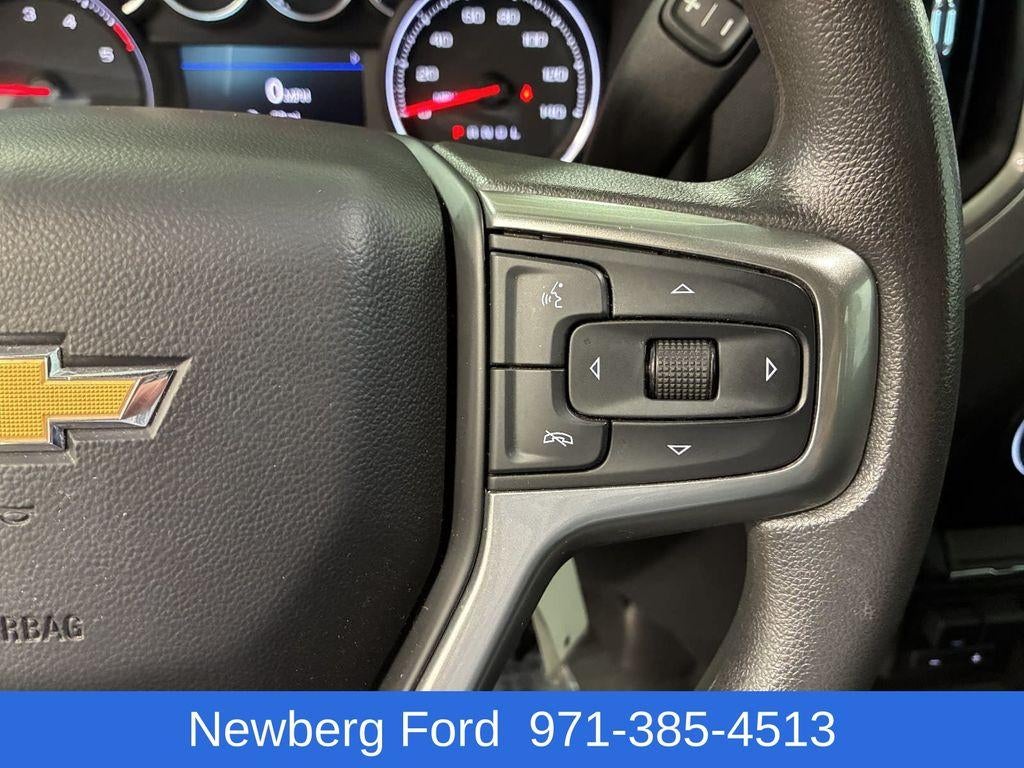 2023 Chevrolet Silverado 2500 HD Crew Cab Standard Box 4-Wheel Drive Custom