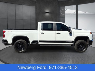 2023 Chevrolet Silverado 2500 HD Crew Cab Standard Box 4-Wheel Drive Custom