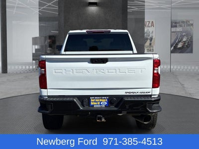 2023 Chevrolet Silverado 2500 HD Crew Cab Standard Box 4-Wheel Drive Custom