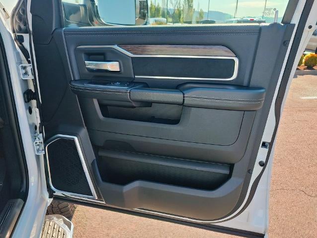 2021 RAM 3500 Laramie 4x4 Crew Cab 8' Box