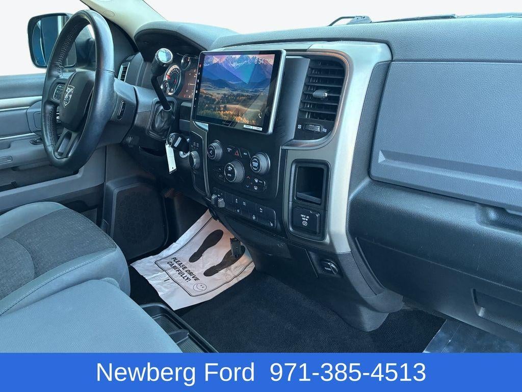 2015 RAM 2500 4WD Crew Cab 6.4 Ft Box Big Horn