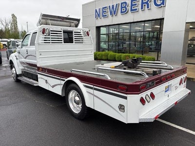 2008 Ford Super Duty F-650 Straight Frame Crew Cab XL