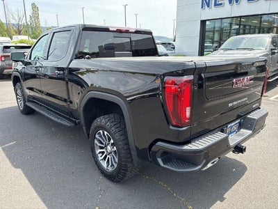 2021 GMC Sierra 1500 Crew Cab Short Box 4-Wheel Drive AT4