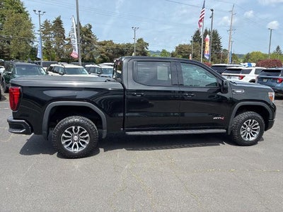 2021 GMC Sierra 1500 Crew Cab Short Box 4-Wheel Drive AT4