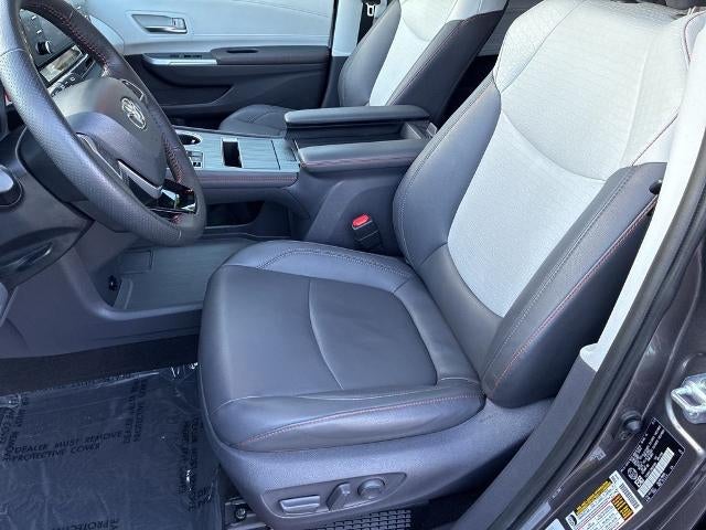 2021 Toyota Sienna XSE FWD 7-Passenger (Natl)